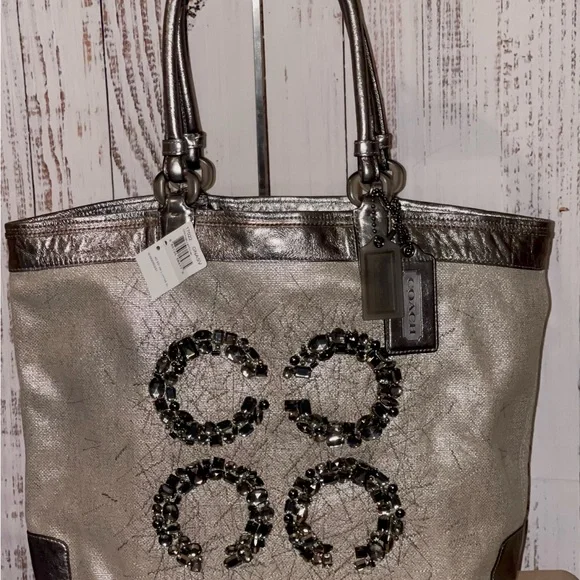 NWT! RARE Coach Audrey ED Jewel Linen NS Slim GM/Natural/Silver Tote 17022 - Picture 1 of 10